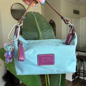 🩵💟🩵COACH Nylon Demi Pouch Bag🩵💟🩵